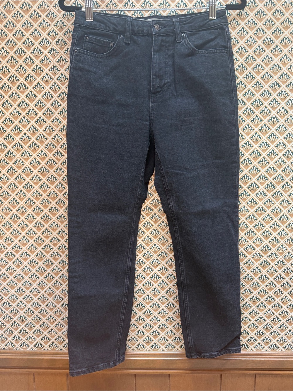 Topshop Black Cropped Ankle Jeans